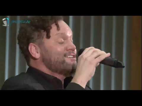 gentle savior compilation - david phelps