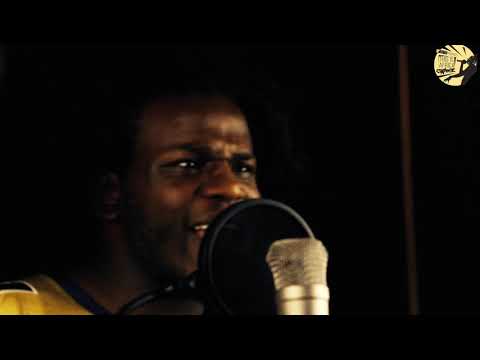 T.I.A Tin Tin Cypher Ft Breeder LW