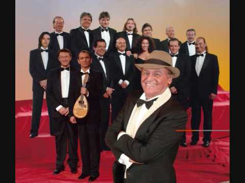 Renzo Arbore e l'orchestra italiana - Pecchè nun ce ne jamm in America