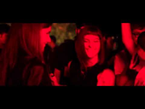download lagu mp3 mp4 Bloom Beach Bar, download lagu Bloom Beach Bar gratis, unduh video klip Bloom Beach Bar
