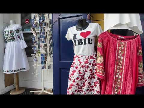 Walking Tour in Sibiu, Romania 🇷🇴 | Piata Mica & Podul Minciunilor | 4K City Sounds