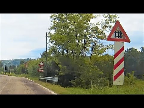 Passaggio a livello SP 23 Calosso (AT) # level crossing # bahnübergang # spoorwegovergang
