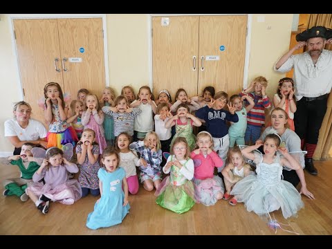 Hokey Cokey - Nursery Rhyme Sing Song with Fairy Sarah and Friends