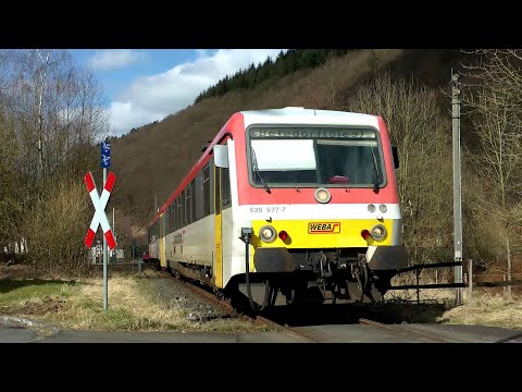 Daadetalbahn mit 628 - Zwischen Betzdorf und Schutzbach 2015