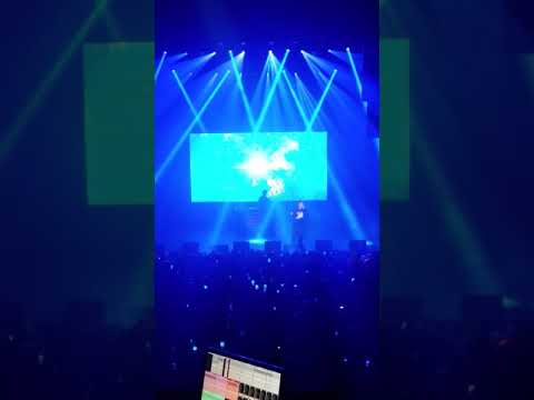 Hold Me Tight (감아) - LOCO Live AOMG NYC 01.24.19