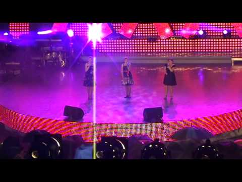 tercet "Ola, Marta i Agata" (teraz "Divino Canto") - Wieża Babel