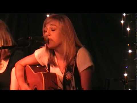 Cayla Fralick, Live @ White Mule songwriter night