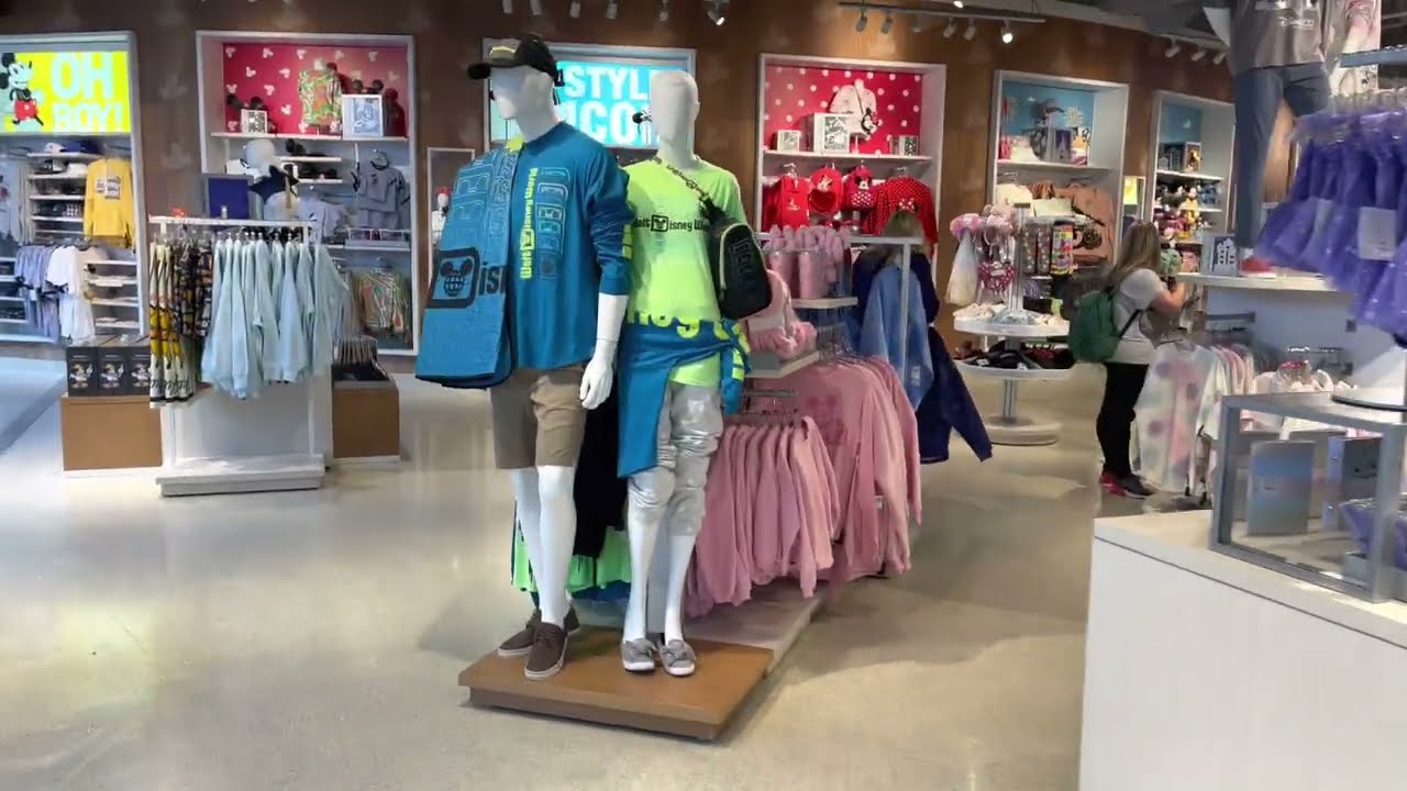 USO Welcome Center thumbnail