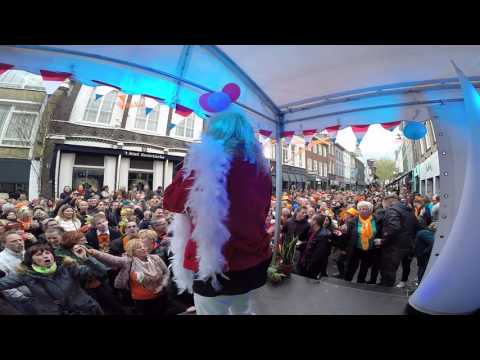 *VOLLEDIG OPTREDEN* Corry Konings -Koningsdag 2016- @ Venise Bar Breda! Deel 1