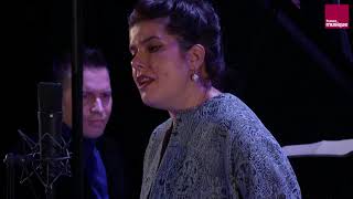 Björk : New World (Milla Mihova/Nikolay Stoykov)