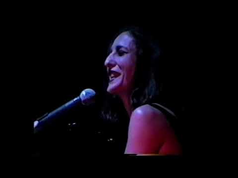 Liliana Felipe PERO NO TE EXTRAÑO (Liliana Felipe)