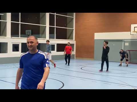 Xhamija ikre lexo ne Rorschach (fusball)