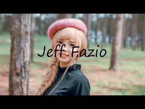 How to pronounce Jeff Fazio in English?