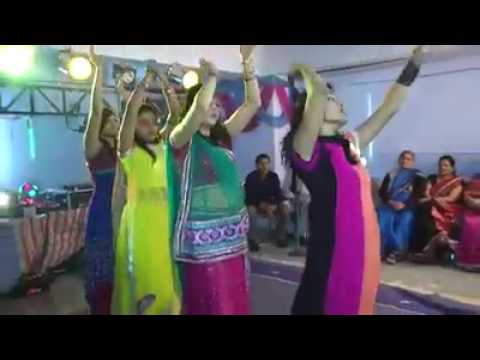 Nav Nav Lakha Wala Haar || Aaghaaz Movie Song || Best Marriage Dance || Wedding Group Dance || Short