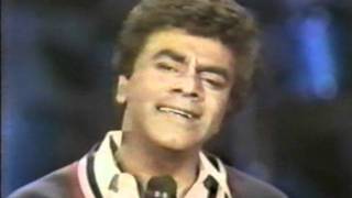 Johnny Mathis - What Do You Do With The Love