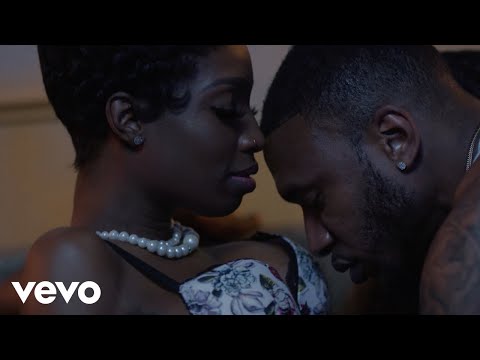 Erika Kayne - UNDERWATER