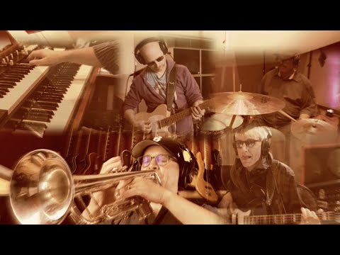 Oz Noy - Looni Tooni (Dennis Chambers, W. Lee, B. Charette, J. Sneider, A. Drummond, D. Sadownick)