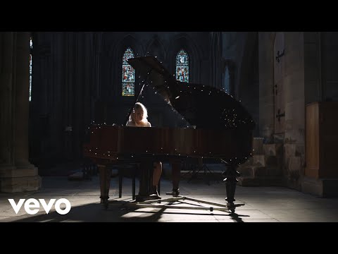 Hayley McKay - Ghosted (Official Video)