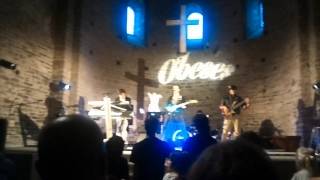 Moment L'Ombra sols fuig en la nit