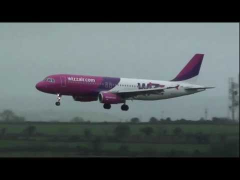 Wizzair A320 Wet and windy rough landing @Cork Airport