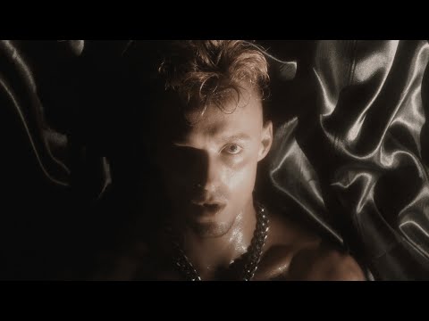 Young Les Paul - Dark Angels (Official Video)