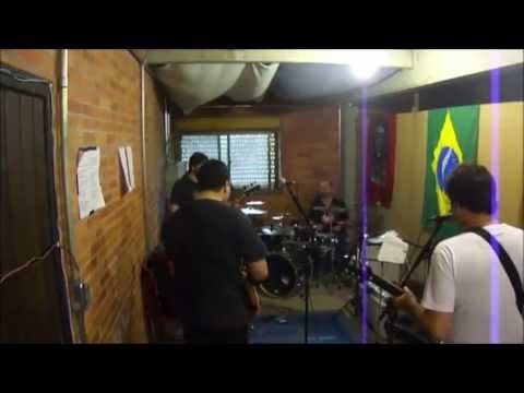 Banda Calibre - Me Basta (Videoclipe Oficial)