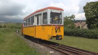 preview picture of video 'A márianosztrai sárga villamos / Old tram used as a railcar'