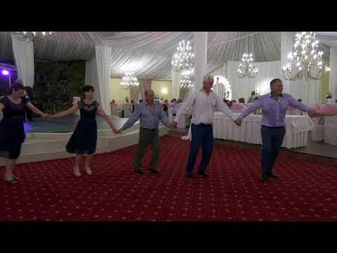 Murguletul Dans Popular Dambovita Romania, Formatie Nunta Pret, Formatie Botez Pret, DJ Nunta Pret