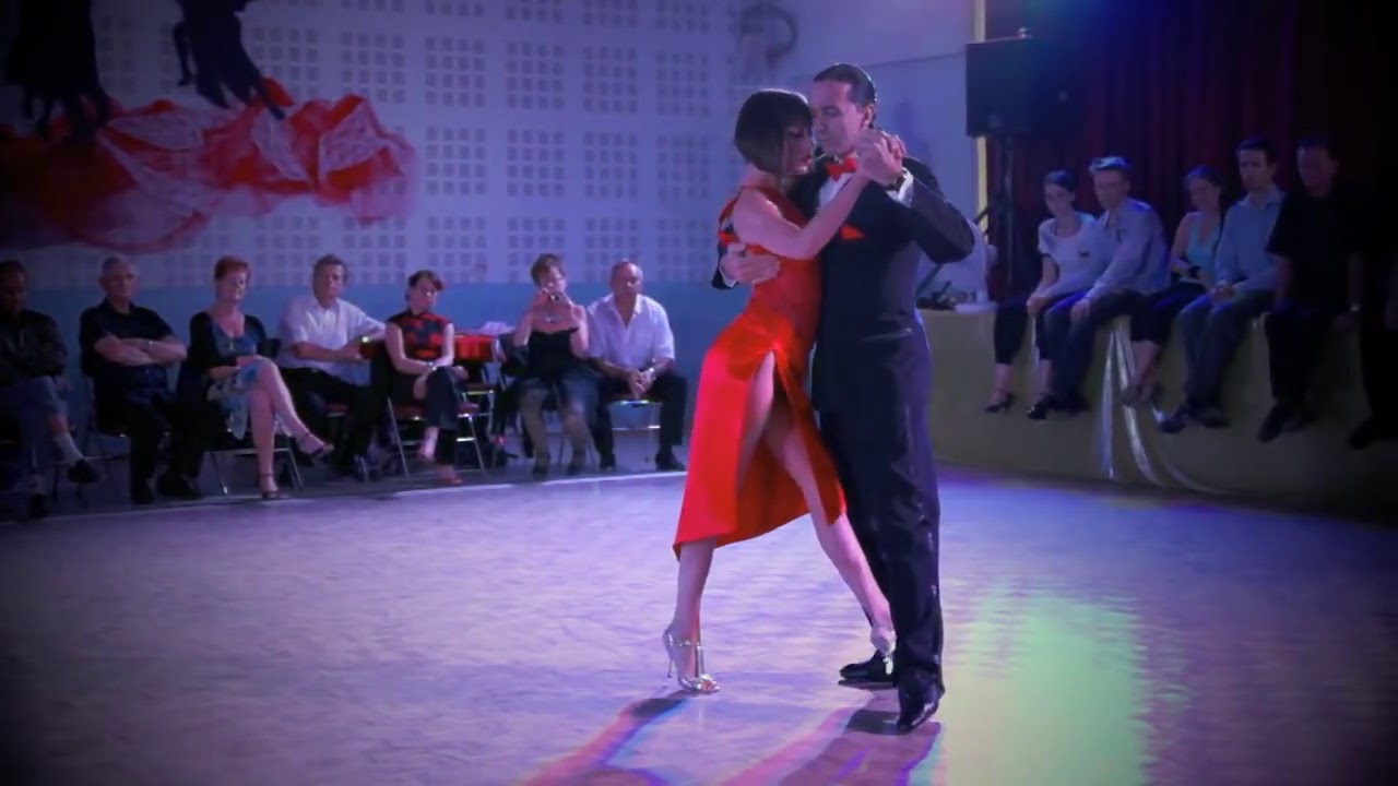 Gisela Paula Natoli & Gustavo Rosas / TANGO ARGENTINO / DANCERS #shorts #asmr #short