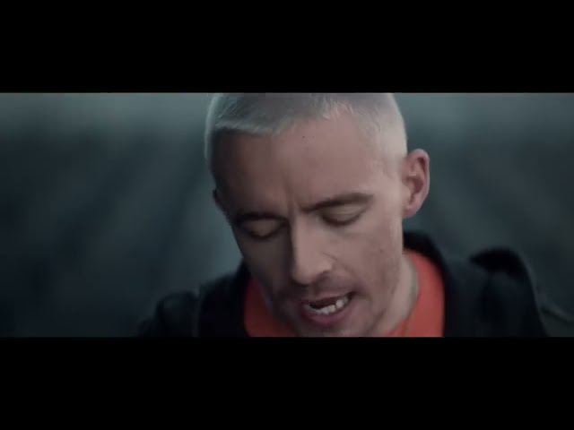 Something To Someone von Dermot Kennedy ((jetzt ansehen))