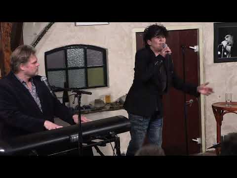 Frederique Spigt & Roel Spanjers, One Night With You