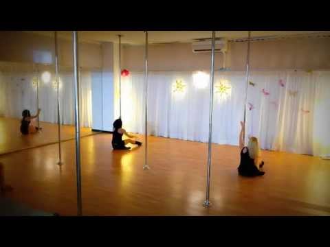 01.Thess Pole Art Show 10 - Level 1 (Massive Attack - Paradise Circus)