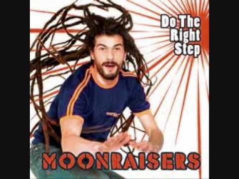 Moonraisers - Hotel california