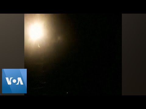 Amateur Video Shows What Could be the Moment of Impact between Ukrainian Boeing and Missile