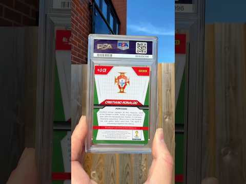 Rate my MOST EXPENSIVE football card from 1-10?! 🤑 RONALDO 🐐