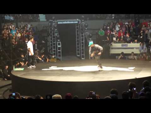 Kapu vs Luigi: Red Bull BC One 2010