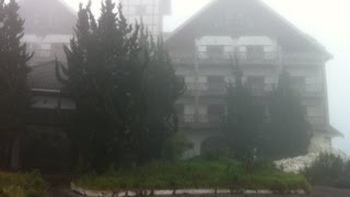 preview picture of video 'Hotel abandonado e assustador -  Mont Blanc. Em Campos do Jordão.'
