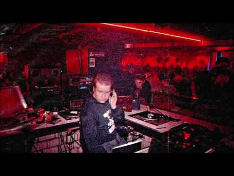 Talla 2XLC | TECHNOCLUB Mixtape @ Dorian Gray Frankfurt (1990)