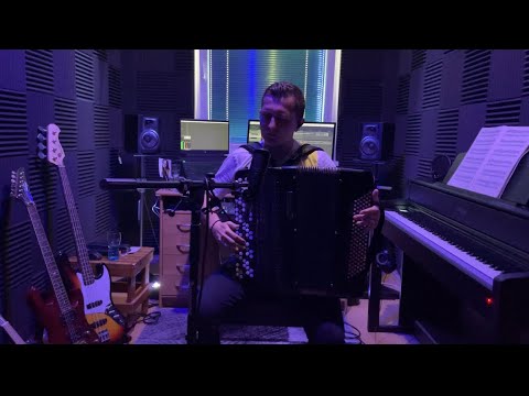 Tomáš Valiček & Ed Sheeran - The Joker And The Queen (feat. Taylor Swift)