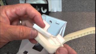 How to Fix an Ice Maker in a Samsung Refrigerator