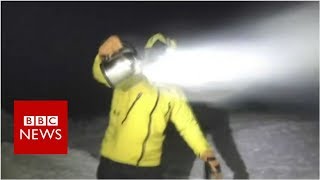 Making instant snow out of boiling water  - BBC News