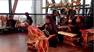 Download lagu Gamelan Ensemble Kyai Fatahillah - Iwan Gunawan/ Bedrong mp3 Download lagu Gamelan Ensemble Kyai Fatahillah - Iwan Gunawan/ Bedrong mp3
