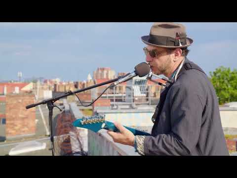 Vic Ruggiero - Don't Gimme Your Love (Berlin Rooftop Session)