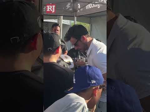 Former VGK forward Reilly Smith makes a special appearance at the Battle 4 Vegas Fan Fest lasvegas