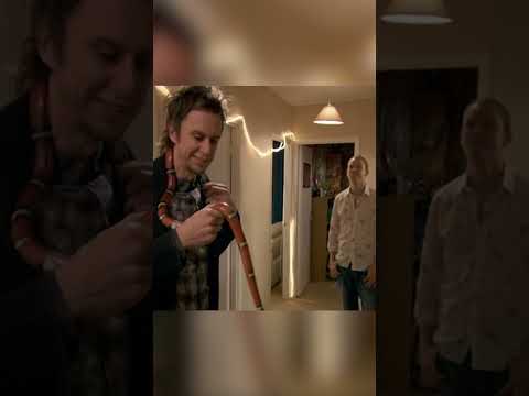 You usually bring a bottle to a party... not a snake 🐍 #PeepShow #SuperHans