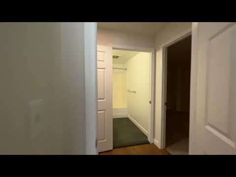 Cronin's Landing Apartments - Waltham - 2 Bedroom BB - Unit 350