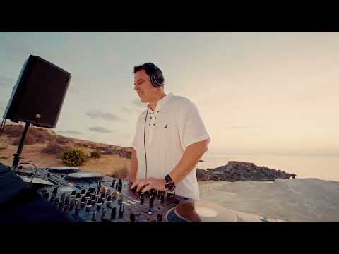 Markus Schulz presents Dakota - Faultline