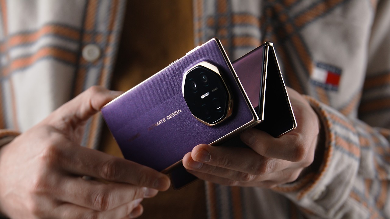 Обзор Huawei Mate XTs