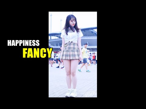 [4K] 해피니스 (레아, HAPPINESS) - FANCY (트와이스) @ 190428 상암 평화광장 직캠 By SSoLEE