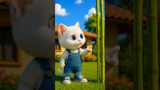 Gatinho fofo queria comer bambu